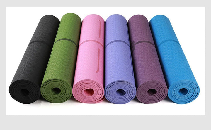 TPE yoga mat with alignment lines