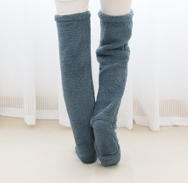 Fuzzy lilac over-the-knee plush socks