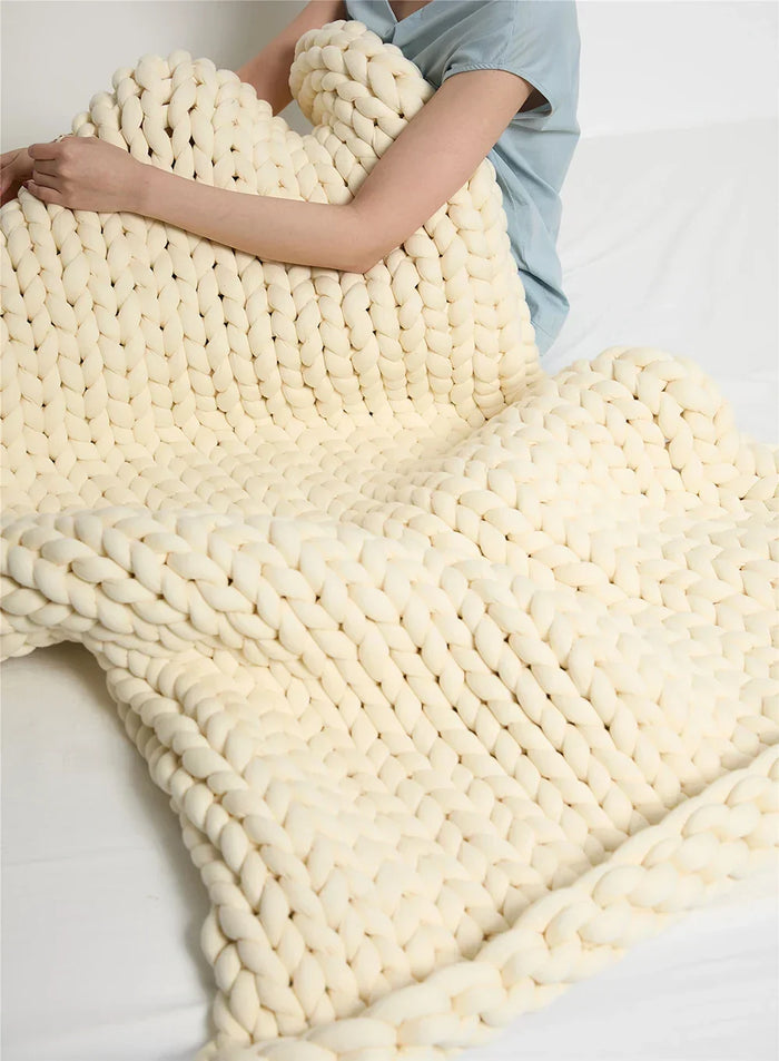 Plushridge™ Handmade Chunky Knit Weighted Throw Blanket for Cozy Nights