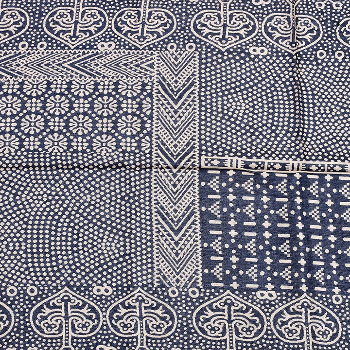Navy jacquard scarf with fringe