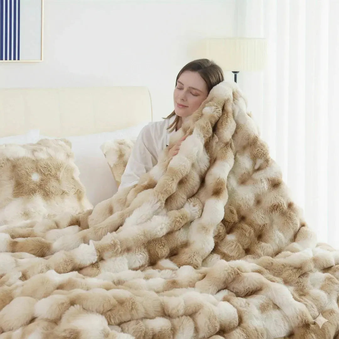 Velmesta Faux Rabbit Fur Throw Blanket