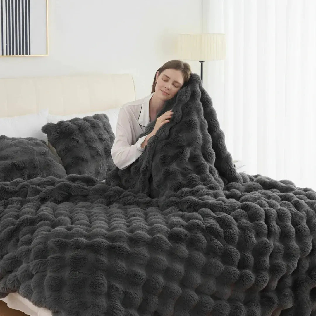 Velmesta Faux Rabbit Fur Throw Blanket
