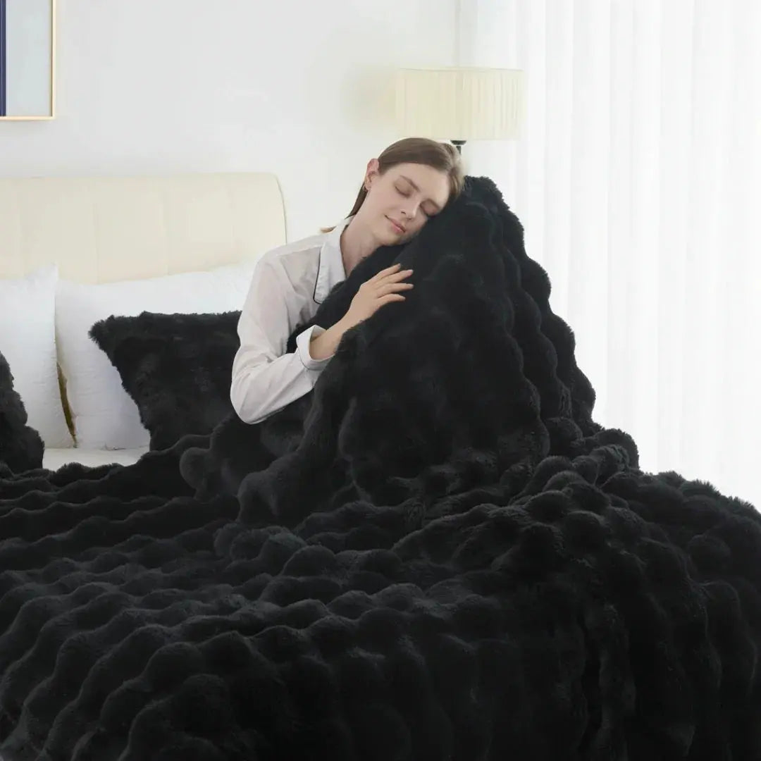 Velmesta Faux Rabbit Fur Throw Blanket