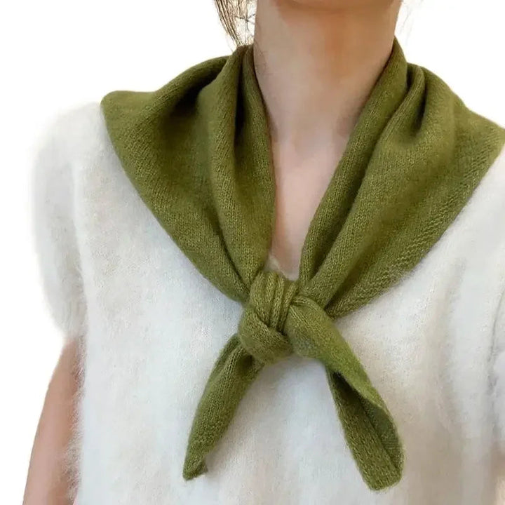 Korean-Style Triangle Knit Scarf – Soft Winter Wrap for Women