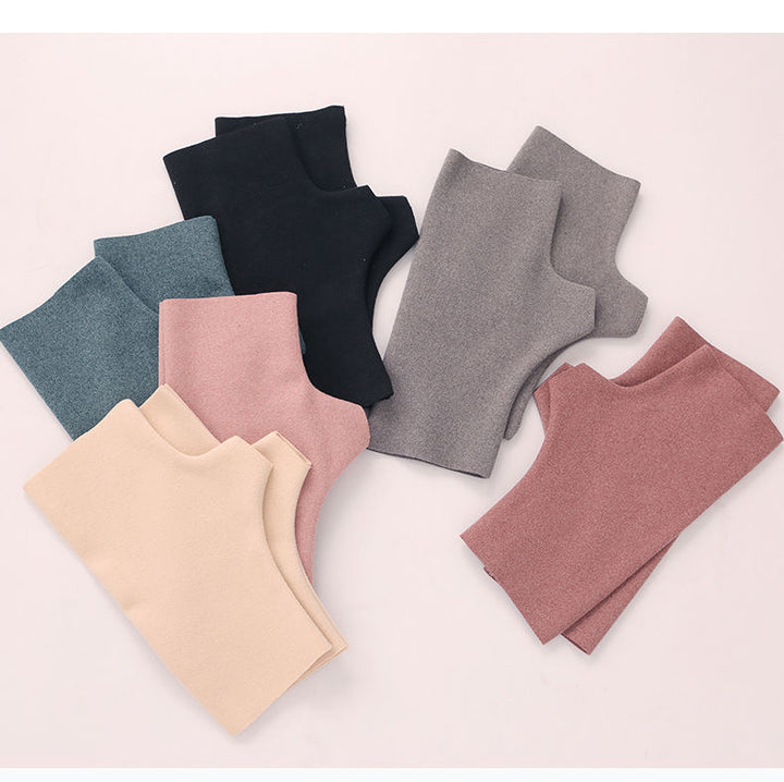 Gray knit fingerless hand warmers
