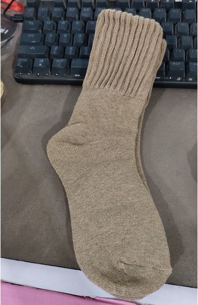 Plushridge Thick Ribbed-Cuff Knit Crew Socks for Winter