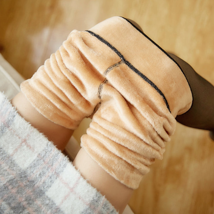 Fleece-lined winter tights with sheer effect