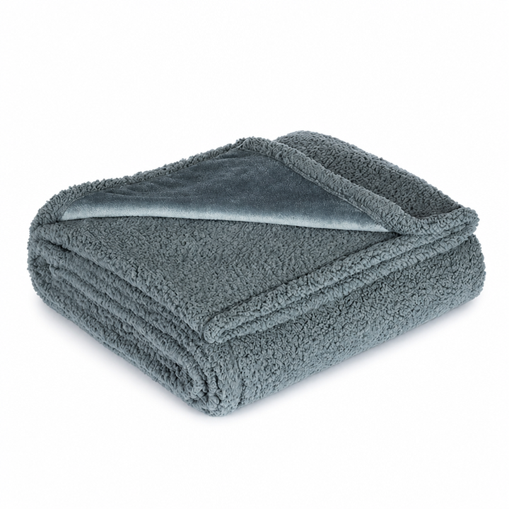 Waterproof Soft Fleece Throw Blanket with Quick-Dry Finish