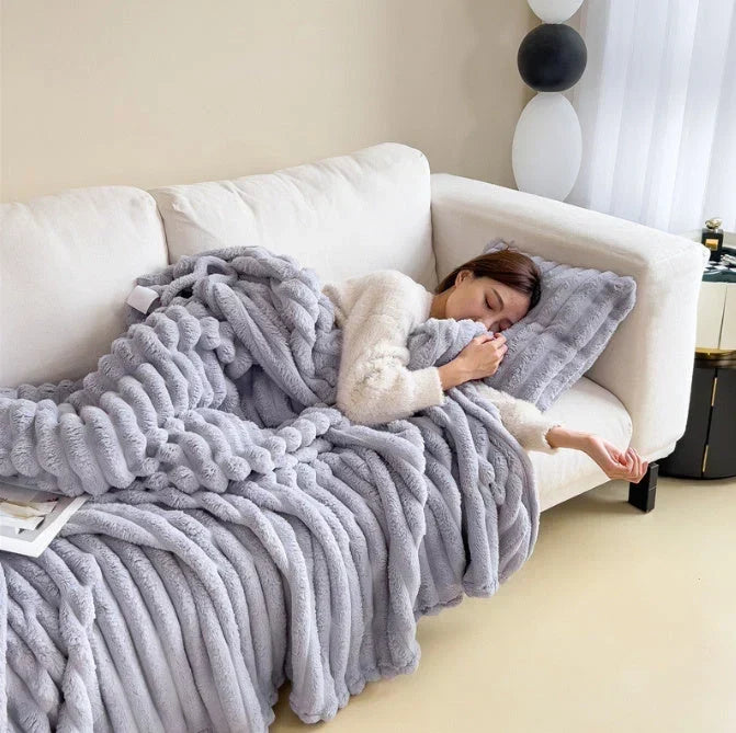 Fleece Decke Flauschig | Leicht, Weich &amp; Maschinenwaschbar bei 30°C | Kuschelig Warm für Sofa, Bett &amp; Unterwegs