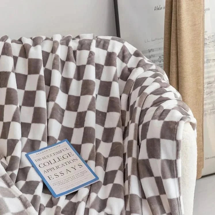 COZYCHECK – Flannel fleece blanket | Soft, warm, and suitable for year-round use