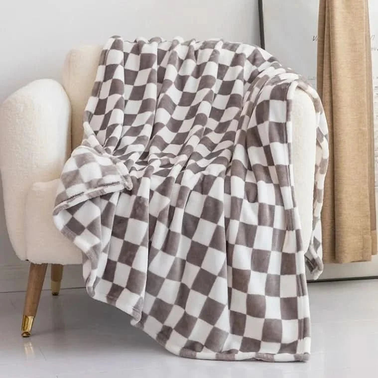 COZYCHECK – Flannel fleece blanket | Soft, warm, and suitable for year-round use