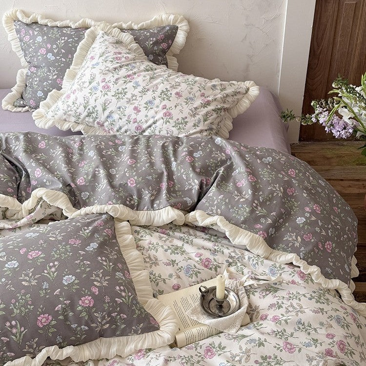 Plushridge™ Reversible Vintage Floral Quilt Set with Ruffle and Pillowcases