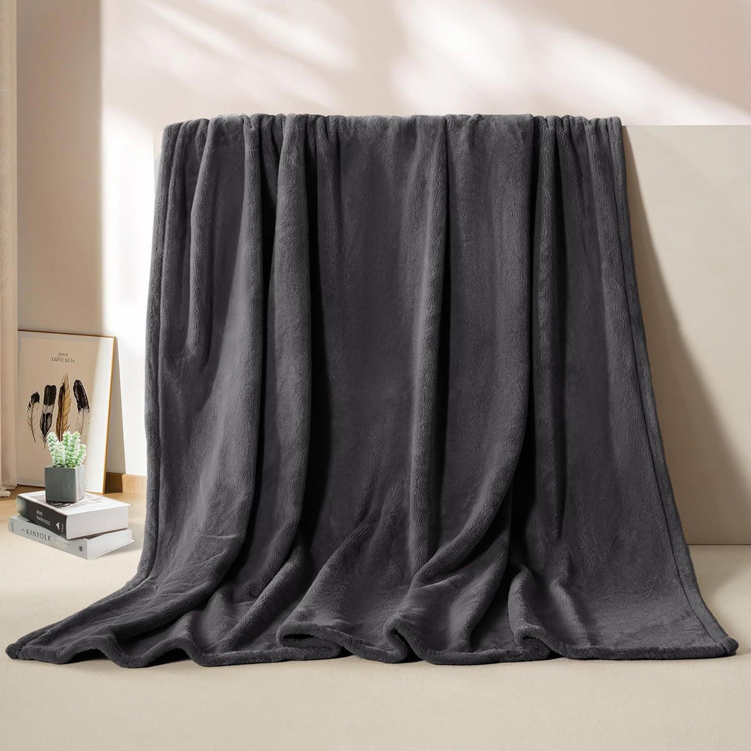 Ultra-Soft Microfiber Throw Blanket