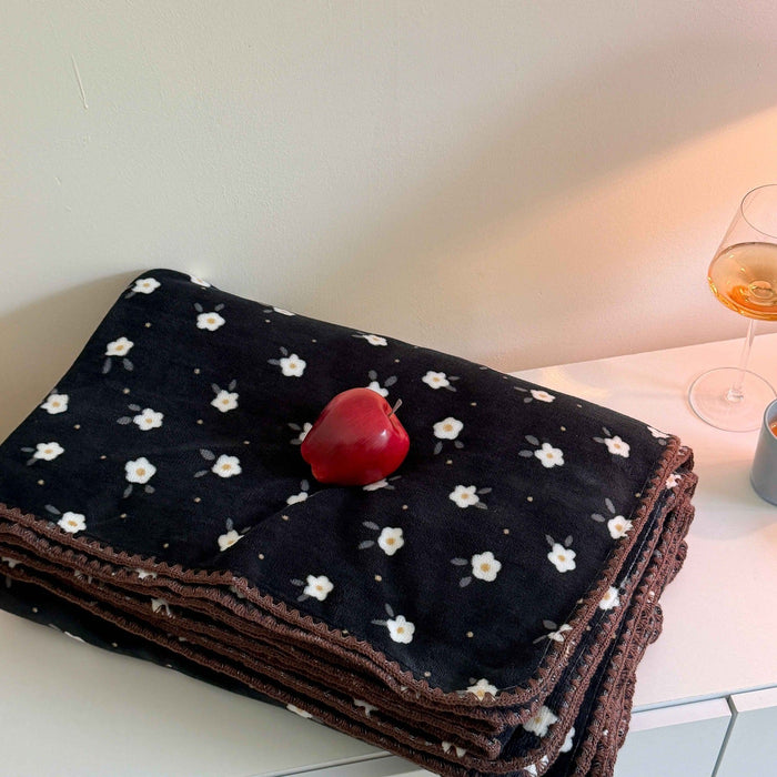 Plushridge™ Soft Animal Print Throw Blanket – Generous Size for Sharing