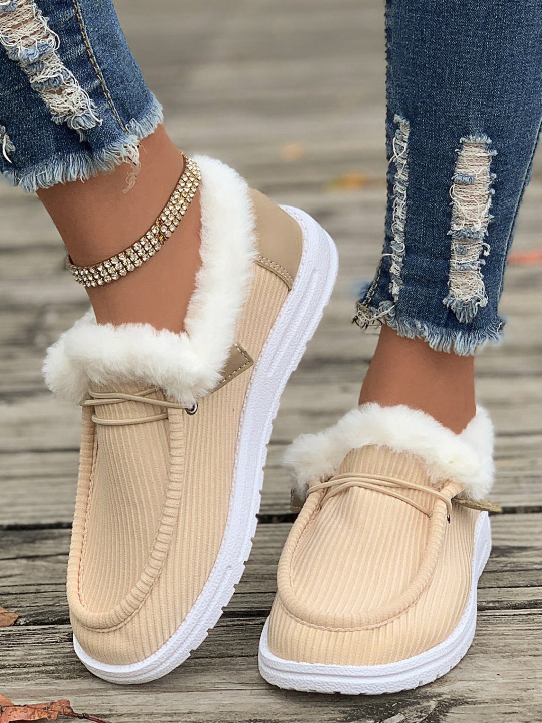 Fluffy Slip-On Slippers with Soft Warm Lining and Grip Sole
