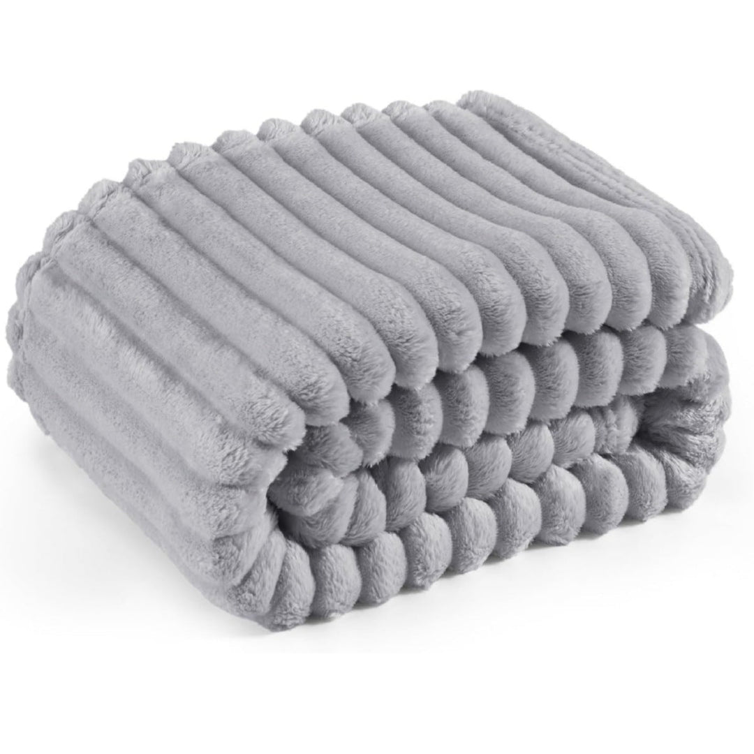 Cozy Plush Throw Blanket