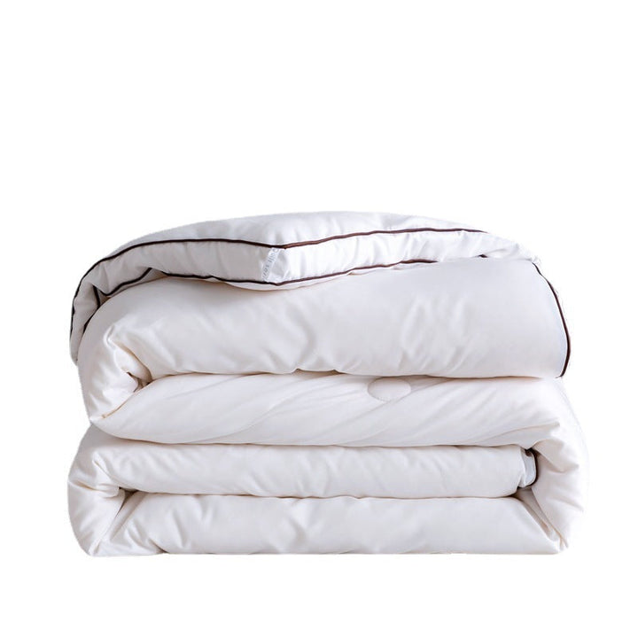Ladies temperature-regulating year-round comforter