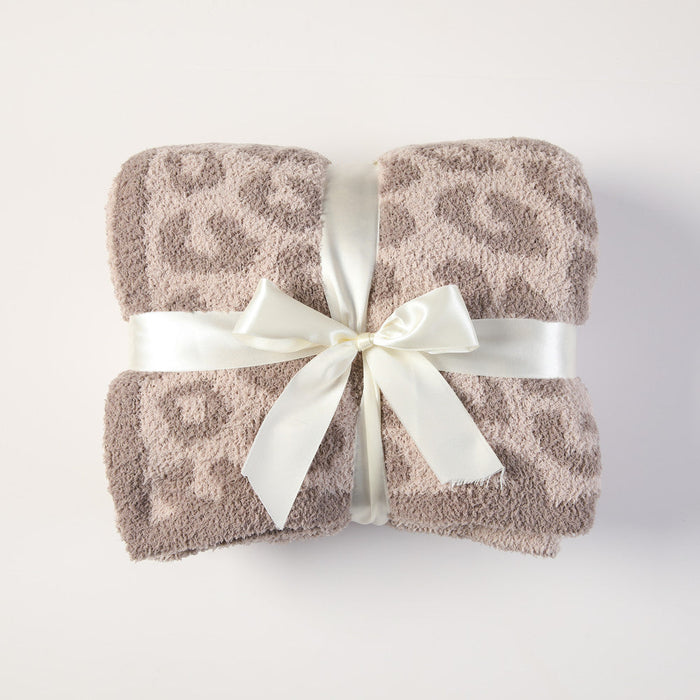 Plushridge™ Leopard Print Plush Throw Blanket, Soft Animal Print for Couch