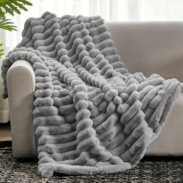 Luxury Ribbed Throw Blanket Soft Four‑Season Home Comfort