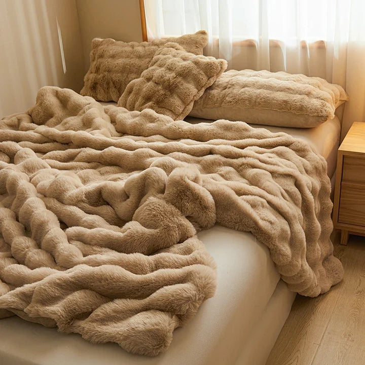 Ultra Soft Faux Fur Blanket