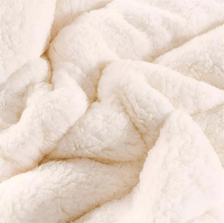 Luxury Fleece Blanket Super Soft Warm and Cozy High Quality Materials