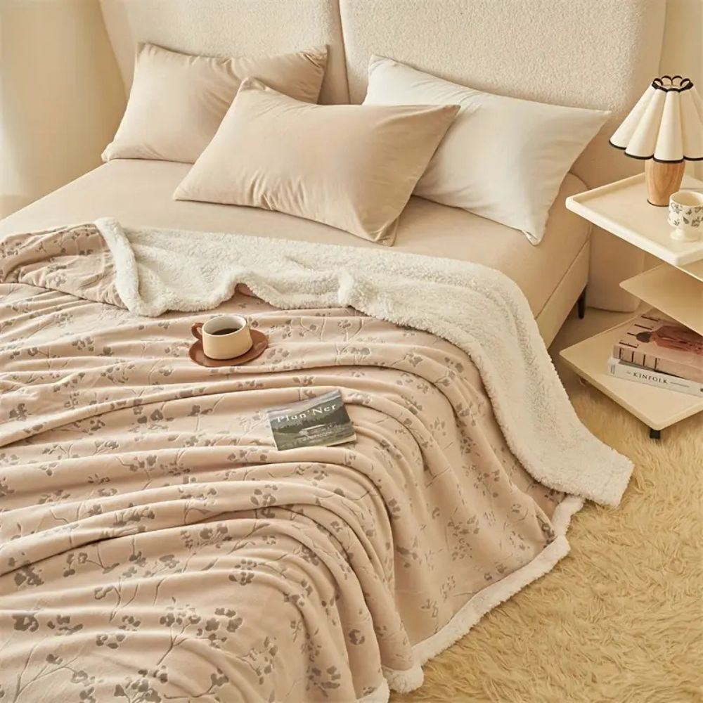 Double-Layer Plush Fleece Blanket With Beige Floral Design