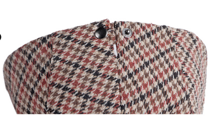 Khaki houndstooth flat cap
