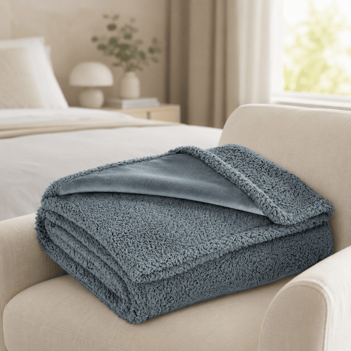 Plushridge™ Waterproof Fleece Blanket with Discreet Protective Layer