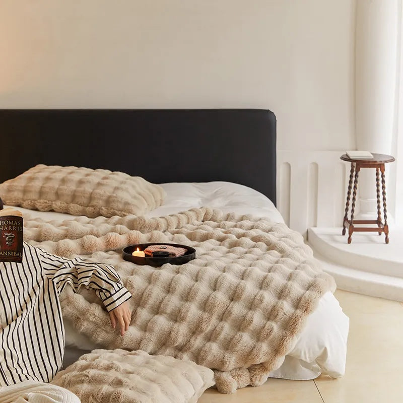 Double-Lined Faux Rabbit Fur Throw Blanket with Real Weight