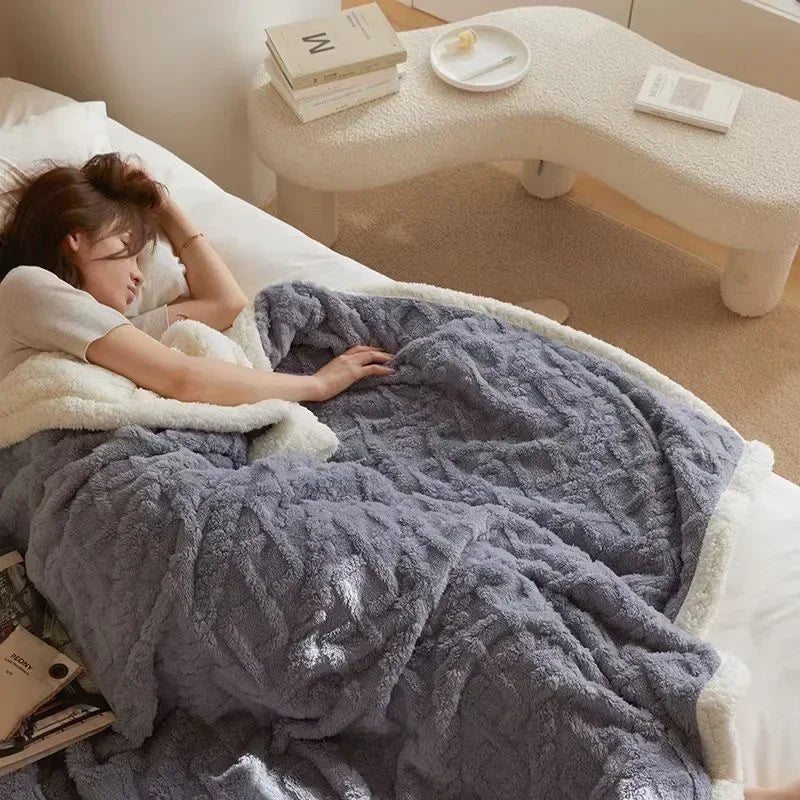 SHEARCOZY – Ultra-Warm Lambswool Blanket for Winter Comfort