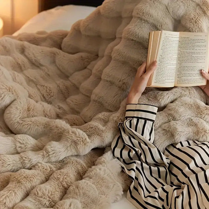 Plush Faux Fur Throw Blanket