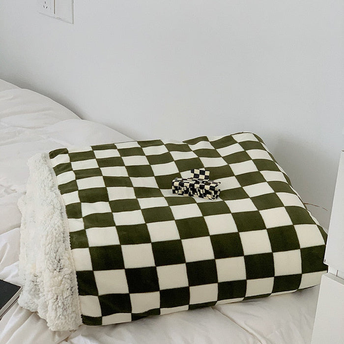 Plushridge™ Checkerboard Throw Blanket, Thick and Plush for Couch or Bed