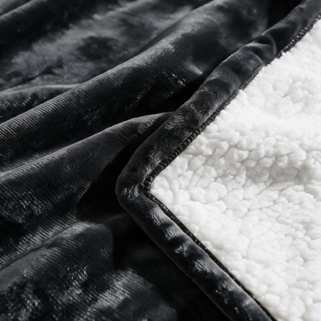 Plushridge™ Sherpa Heated Throw with 6 Heat Settings &amp; Timer