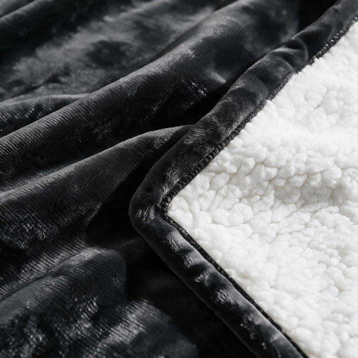 Plushridge™ Sherpa Heated Throw with 6 Heat Settings &amp; Timer