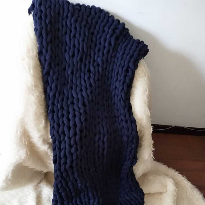 Plushridge™ Hand-Woven Chunky Knit Throw Blanket with Weighted Feel